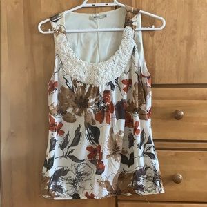 Pretty floral Tank